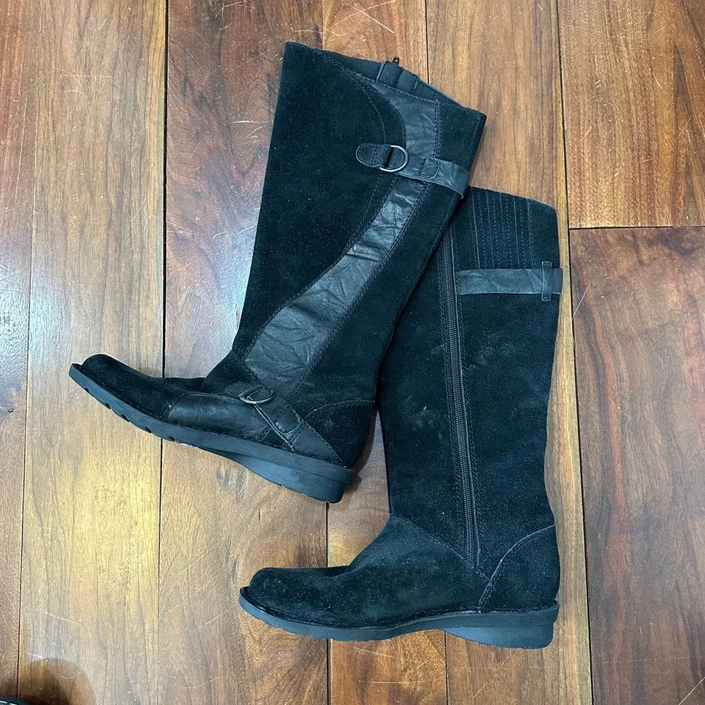 Clarks Womens Boots Knee High 7 Black Leather Riding Buckle Suede Wedge Comfort